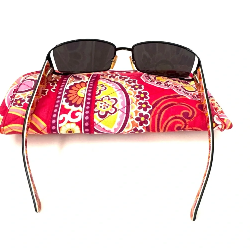 Vera Bradley Designer Sunglasses in the Model Julia with soft case